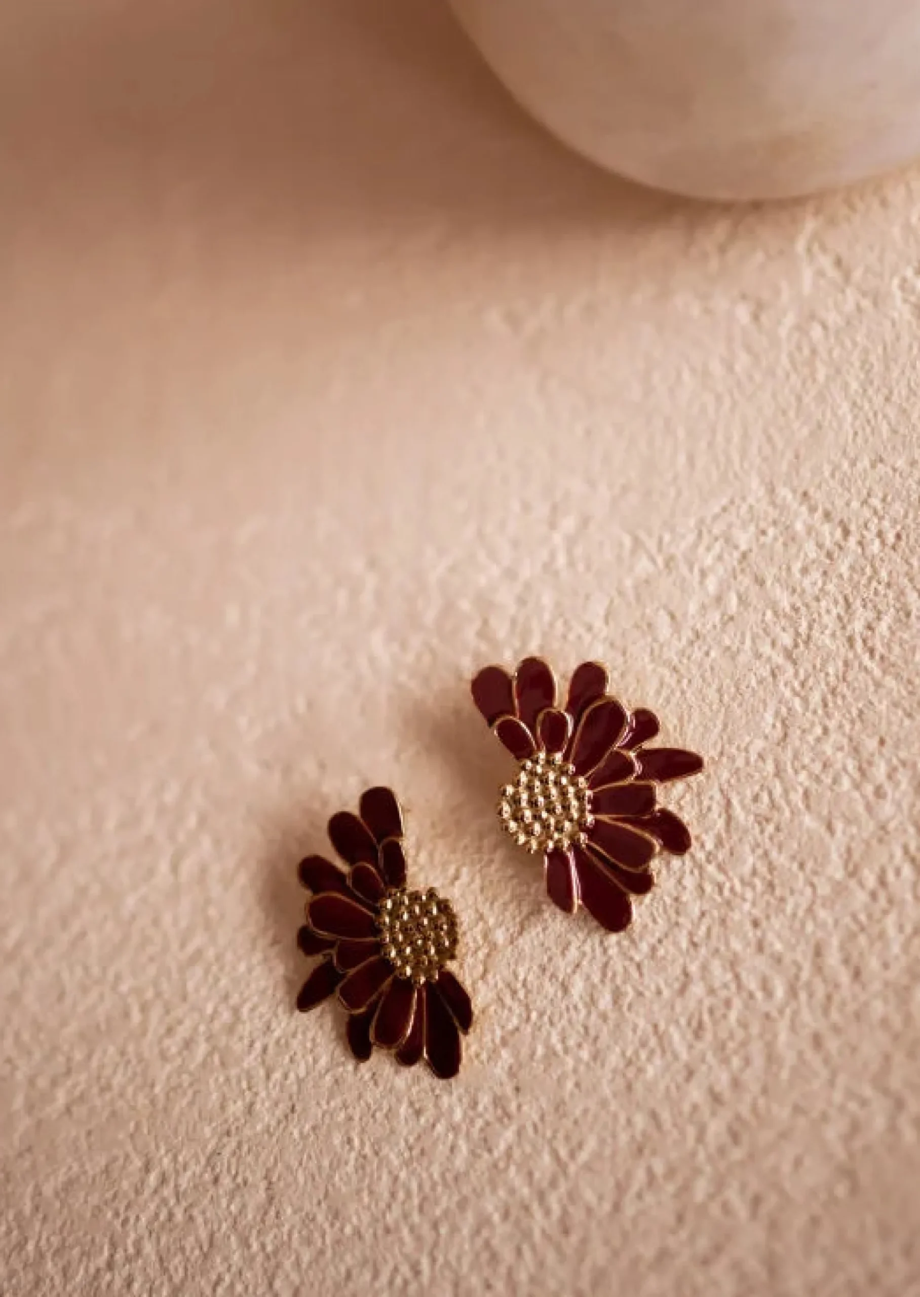 Sale Boucles d’Oreilles - Nalie - Dorées & BordeauxEasy Clothes Boucles d'oreilles