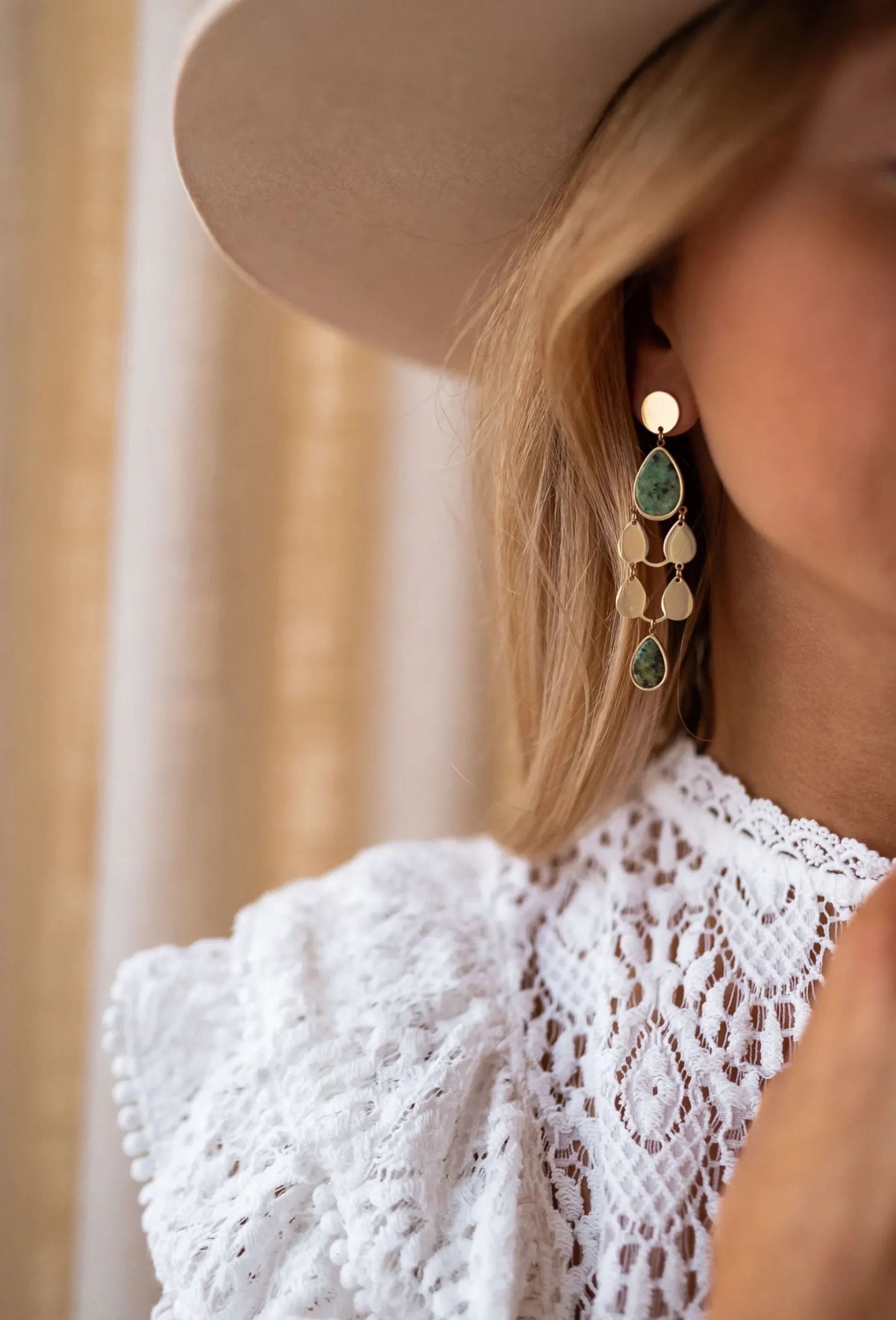 Shop Boucles d’oreilles Noan - dorées et vertesEasy Clothes Boucles d'oreilles