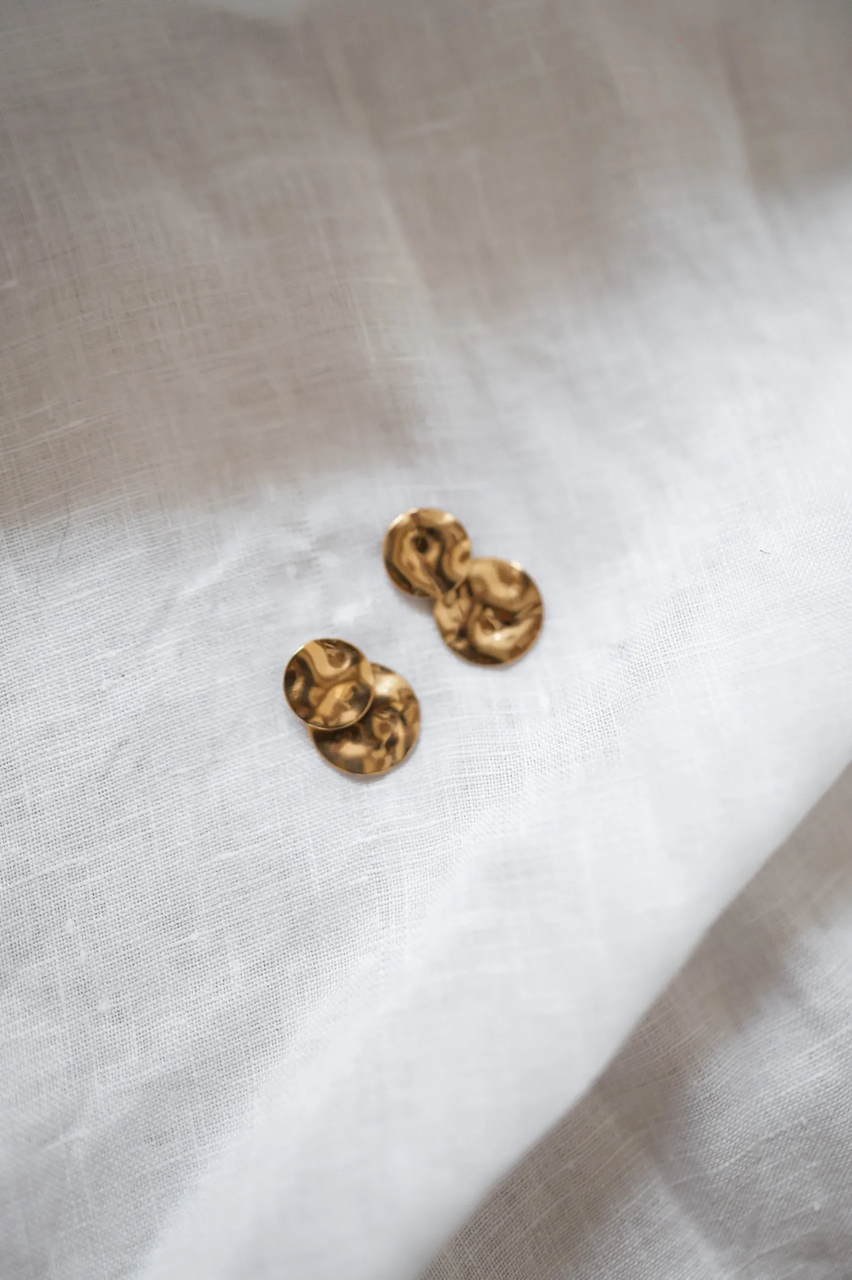 Shop Boucles d’oreilles Youri - doréesEasy Clothes Boucles d'oreilles