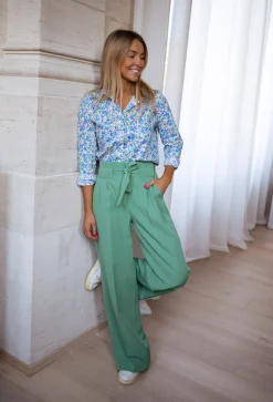 New Chemise Arlette - écrue à fleurs bleuesEasy Clothes Femme Chemisiers & Blouses