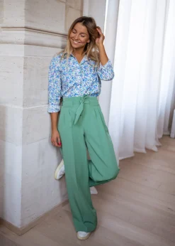 New Chemise Arlette - écrue à fleurs bleuesEasy Clothes Femme Chemisiers & Blouses