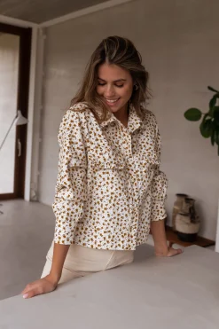 Best Sale Chemise Maelys - écrue à fleursEasy Clothes Femme Chemisiers & Blouses