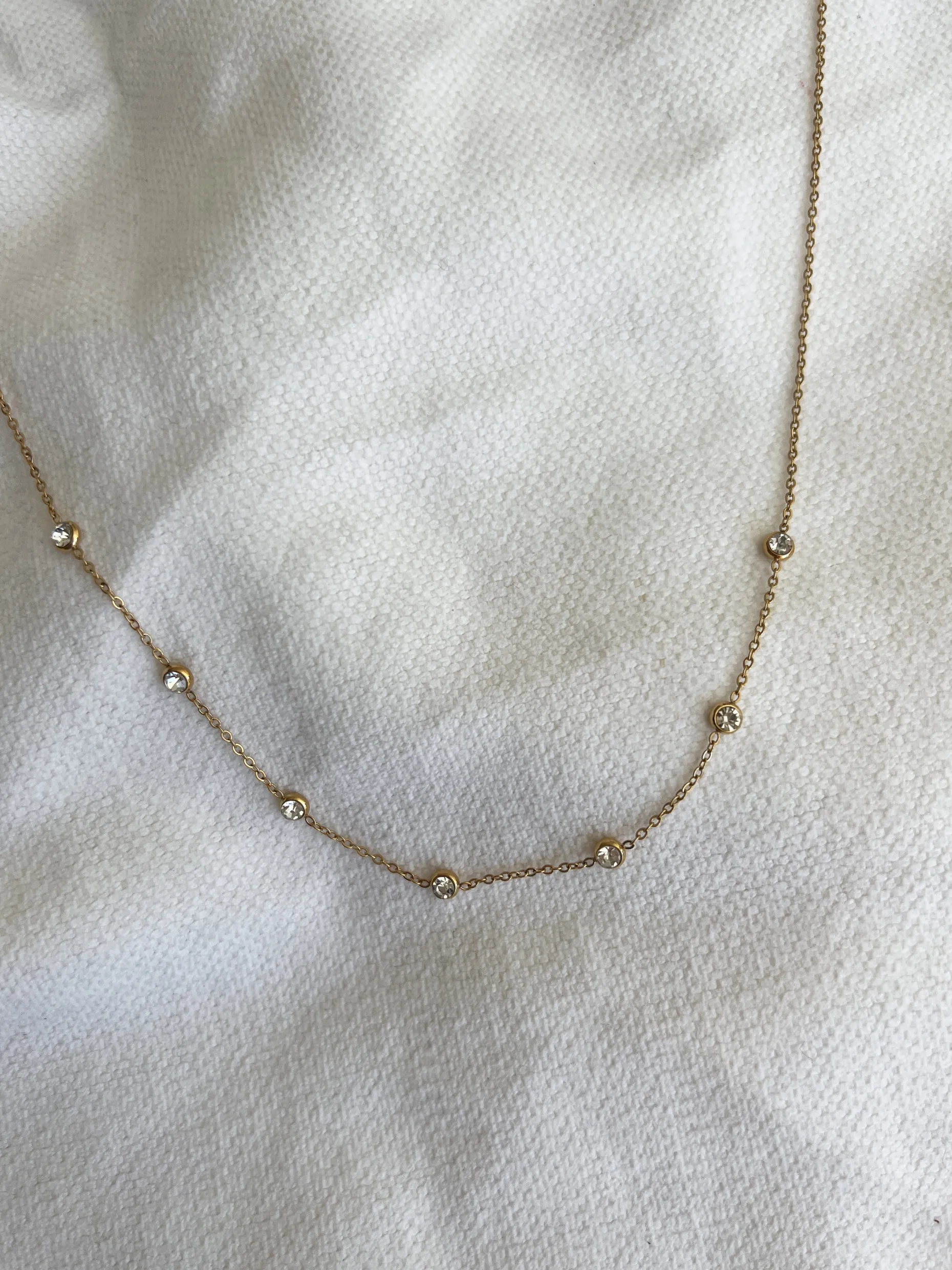 Hot Collier Gillo - doréEasy Clothes Colliers