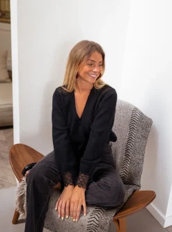 Outlet Gilet Baltha - noir à dentelleEasy Clothes Femme Pulls & Gilets