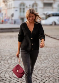 Online Gilet Xavier Noir - Doux - Col VEasy Clothes Femme Pulls & Gilets