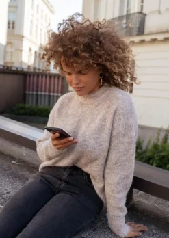 Cheap Pull Lille Taupe - Col Montant - Coupe DroiteEasy Clothes Femme Pulls & Gilets