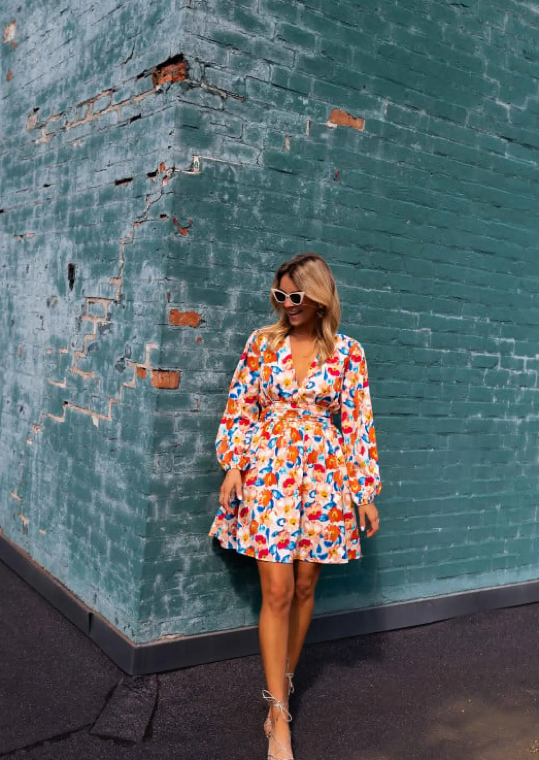 Cheap Robe Amya à fleurs | Robe col V fleurie | Prêt-à-porter en ligne | Easy Clothes Femme Robes