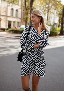 Clearance Robe Maela zebrée - noire et blancheEasy Clothes Femme Robes