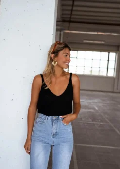 Store Top Neda noir effet laine | Top transparent en mailles | Prêt-à-porter en ligne | Easy Clothes Femme Tops & T-shirts