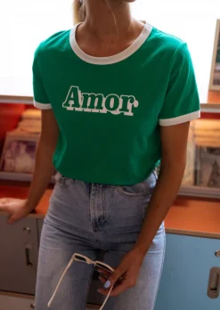 Flash Sale T-shirt Amor vert | T-shirt vert à imprimés | Prêt-à-porter en ligne | Easy Clothes Femme Tops & T-shirts