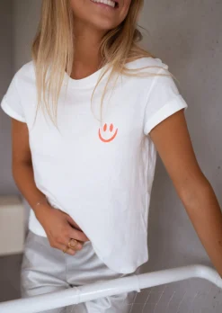 Best Sale T-shirt Smiley blanc | T-shirt à imprimé | Prêt-à-porter en ligne | Easy Clothes Femme Tops & T-shirts